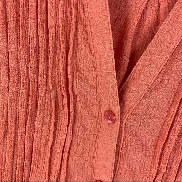 Soft Surrounding Glam Gauze Button Down Eyelet Roll Tab Sleeve Tunic Top Small - Picture 7 of 7